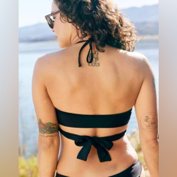 NWT Aerie wrap bikini top - Picture 3 of 4